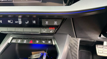 2025 Audi 2.0 TFSI Vorsprung Sportback S Tronic quattro Euro 6 5-door (Red) - Image: 28