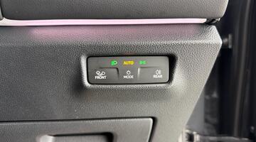 2025 Volkswagen 2.0 TDI R-Line DSG Euro 6 5-door (Grey) - Image: 21