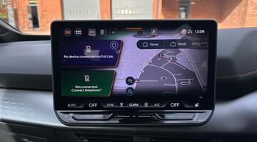 2025 CUPRA E-Boost 59kWh V1 Auto 5-door (Grey) - Image: 27