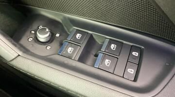 2022 Audi TFSI 35 Edition 1 Sportback S Tronic Euro 6 5-door (Blue) - Image: 19