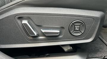 2025 Audi Edition 1 TFSI 367 PS S tronic (Blue) - Image: 16