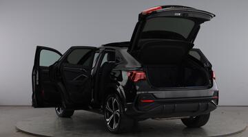 2025 Audi 2.0 TFSI 40 Black Edition Sportback S Tronic quattro Euro 6 5-door (Black) - Image: 11