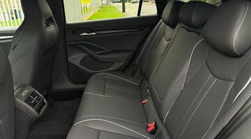 2025 Škoda 2.0 TSI SportLine DSG Euro 6 5-door (Black) - Image: 33