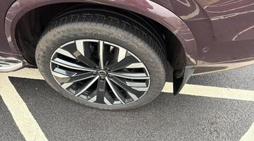 2025 Volvo 2.0 T8 18.8kWh Ultra Dark Auto 4WD Euro 6 5-door (Red) - Image: 29