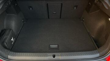 2024 CUPRA TSI V2 DSG Euro 6 5-door (Red) - Image: 18