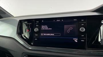 2019 Volkswagen 1.0 TSI SEL Euro 6 5-door (Silver) - Image: 17