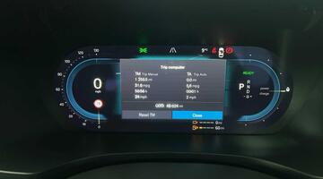 2022 Volvo 2.0h T6 Recharge 18.8kWh Ultimate Auto Euro 6 5-door (Grey) - Image: 9