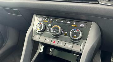 2022 Škoda TSI ACT SE L Executive Euro 6 5-door (7 Seat) (Grey) - Image: 16