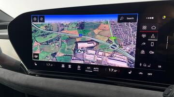 2025 Audi 100kWh Launch Edition Auto 5-door (White) - Image: 13