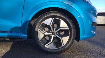 2026 Ford Standard Range 43kWh Select Auto 5-door (Blue) - Image: 6