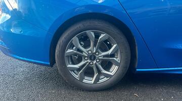 2024 Ford 1.0T EcoBoost MHEV ST-Line Euro 6 5-door (Blue) - Image: 28