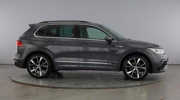 2021 Volkswagen 2.0 TDI R-Line DSG Euro 6 5-door (Grey) - Image: 4