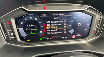 2025 Audi 1.0 TFSI 30 S line Sportback S Tronic Euro 6 5-door (Red) - Image: 21