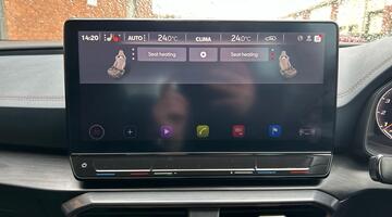 2024 CUPRA TSI V2 DSG Euro 6 5-door (Blue) - Image: 29