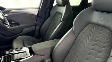 2025 Audi 100kWh Performance Launch Edition Auto 5-door (Blue) - Image: 41