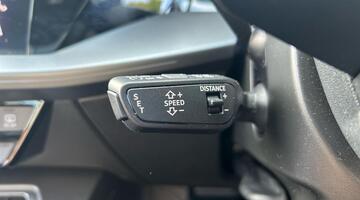 2025 Audi TFSI Carbon Vorsprung S Tronic quattro Euro 6 4-door (White) - Image: 26