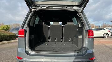 2025 Volkswagen TSI EVO R-Line DSG Euro 6 5-door (Grey) - Image: 10