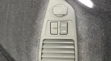 2025 Volkswagen 3.0 TDI V6 Black Edition Tiptronic 4Motion Euro 6 5-door (Grey) - Image: 38