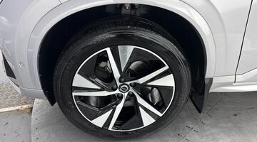 2023 Volvo 2.0 B5 MHEV Plus Auto 4WD Euro 6 5-door (Silver) - Image: 35