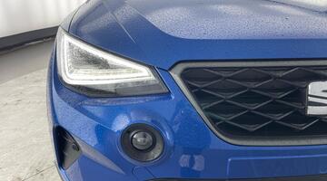 2025 SEAT 1.0 TSI FR Black Edition DSG Euro 6 5-door (Multicolour) - Image: 37