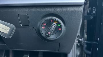 2023 SEAT 1.0 TSI FR Euro 6 5-door (Black) - Image: 22