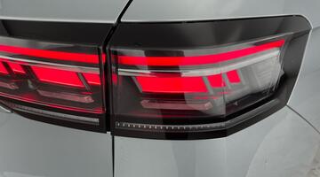 2025 Volkswagen TSI eHybrid 19.7kWh R-Line DSG Euro 6 5-door (Silver) - Image: 35