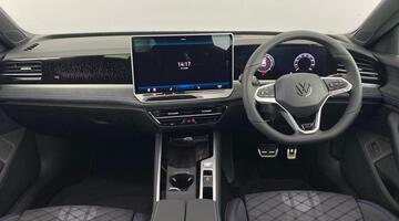 2025 Volkswagen 2.0 TSI R-Line DSG Euro 6 5-door (Black) - Image: 8