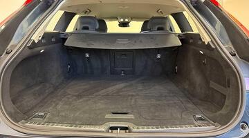 2025 Volvo 2.0h T6 18.8kWh Plus Auto Euro 6 5-door (Blue) - Image: 14