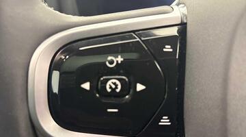 2025 Volvo 2.0h T8 18.8kWh Ultra Dark Auto Euro 6 5-door (Silver) - Image: 31