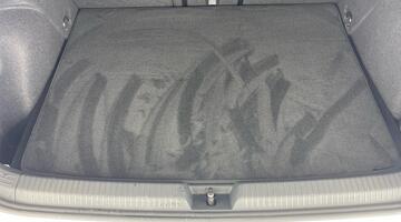 2025 Volkswagen 2.0 TSI R Black Edition DSG 4Motion Euro 6 5-door (White) - Image: 41