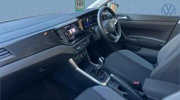 2023 Volkswagen 1.0 TSI Life Euro 6 5-door (Grey) - Image: 2