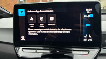 2022 Volkswagen Pro Performance 58kWh Family Auto 5-door (Multicolour) - Image: 30