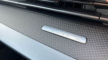 2025 Audi TFSI Carbon Vorsprung S Tronic quattro Euro 6 4-door (White) - Image: 32