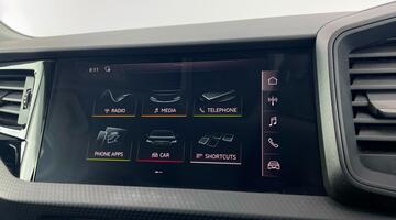 2019 Audi 1.0 TFSI 25 Technik Sportback Euro 6 5-door (Blue) - Image: 18