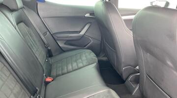 2022 SEAT 1.0 TSI FR Edition Euro 6 5-door (Blue) - Image: 29