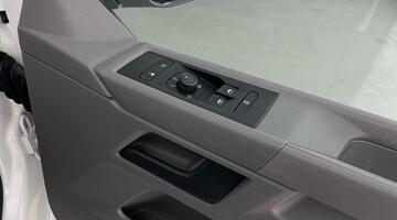 2024 Volkswagen 2.0 TDI T30 Highline Kombi DSG FWD SWB Euro 6 5-door (White) - Image: 20