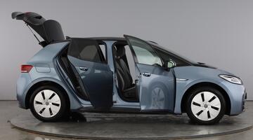 2021 Volkswagen Pro Performance 58kWh Tech Auto 5-door (Blue) - Image: 10