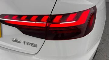 2023 Audi 2.0 TFSI 35 S line S Tronic Euro 6 4-door (White) - Image: 31