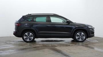 2024 Škoda 1.0 TSI SE Drive Euro 6 5-door (Black) - Image: 4