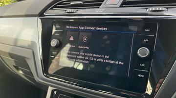 2025 Volkswagen TSI EVO R-Line DSG Euro 6 5-door (Grey) - Image: 15