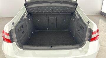 2024 Škoda 2.0 TDI SE DSG Euro 6 5-door (White) - Image: 41