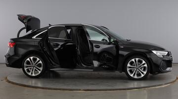 2025 Audi TFSI 30 S line S Tronic Euro 6 4-door (Black) - Image: 10