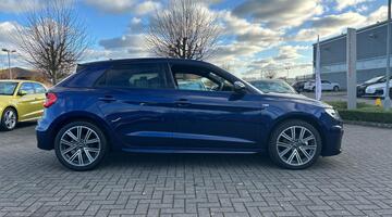 2025 Audi 1.0 TFSI 30 S line Sportback S Tronic Euro 6 5-door (Blue) - Image: 4