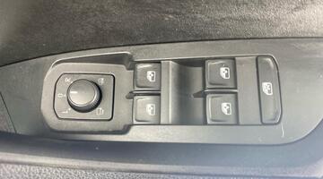 2022 Škoda TSI ACT SE Drive Euro 6 5-door (7 Seat) (White) - Image: 19