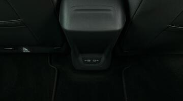 2025 CUPRA E-Boost 59kWh V1 Auto 5-door (Grey) - Image: 18