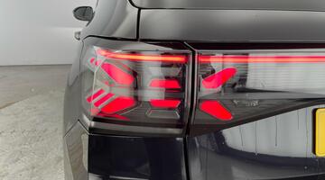 2025 Volkswagen 1.0 TSI Black Edition Euro 6 5-door (Black) - Image: 27