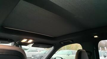 2025 Volvo 2.0 T8 18.8kWh Ultra Dark Auto 4WD Euro 6 5-door (Red) - Image: 36