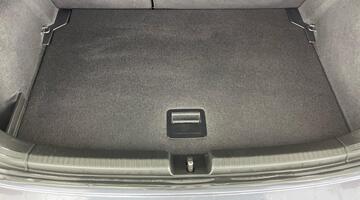 2023 Volkswagen 1.0 TSI Match Euro 6 5-door (Grey) - Image: 28