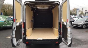 2025 Ford 2.0 350 EcoBlue Limited Auto FWD L3 HEuro 6 5-door (Silver) - Image: 17