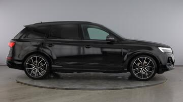 2025 Audi 3.0 TFSI V6 55 Black Edition Tiptronic quattro Euro 6 5-door (Black) - Image: 4